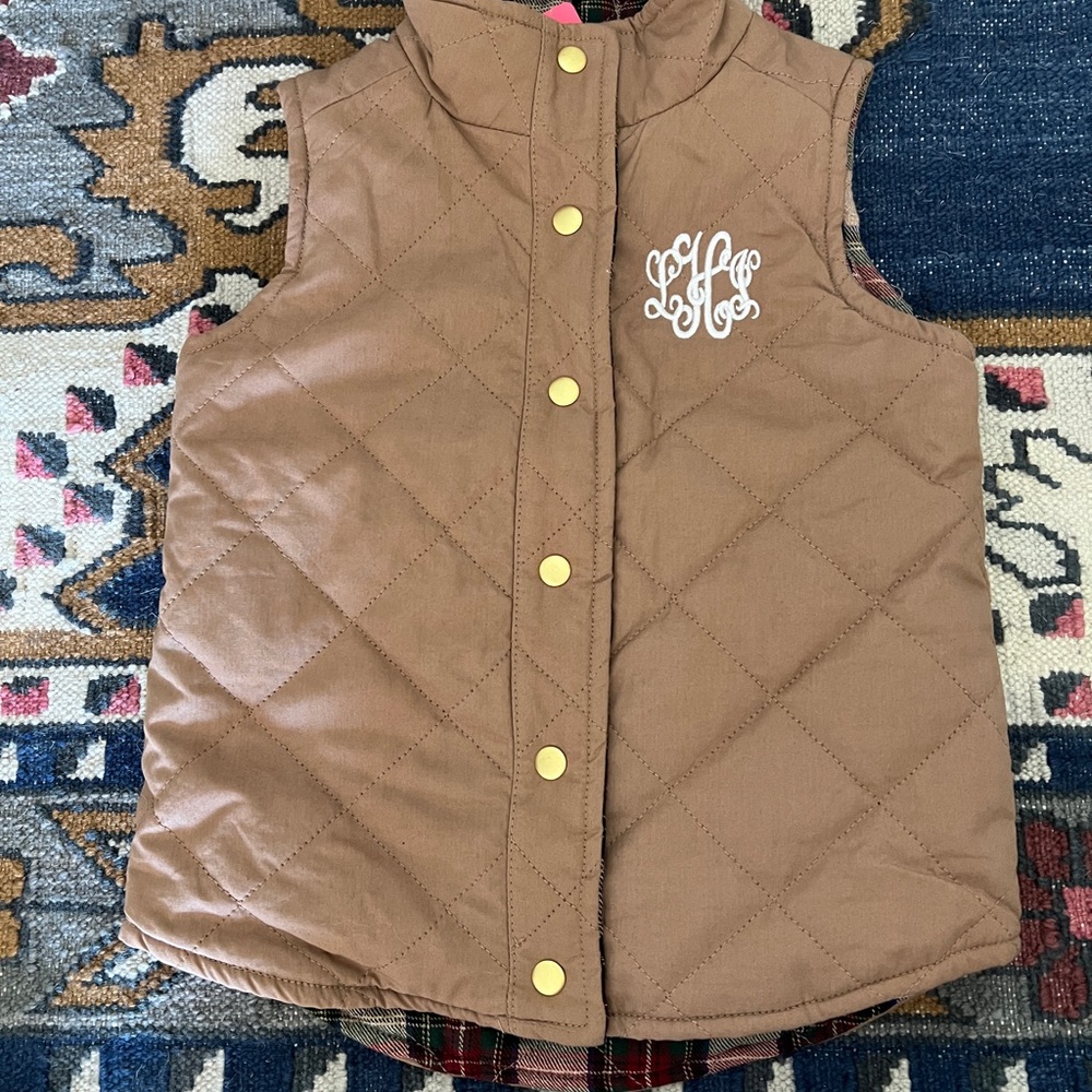 Brand new Marleylilly boys quilted plaid vest “LHJ” monogram youth xs